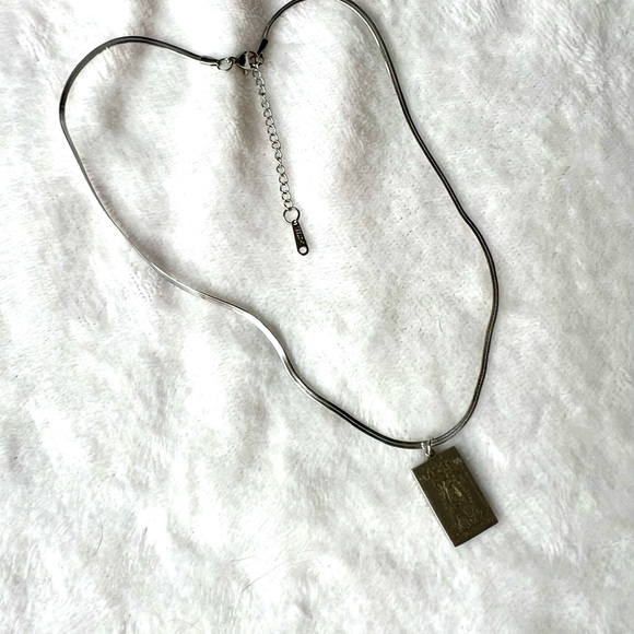 925 Stainless Steel HIGH PRIESTESS Tarot Card Necklace Pendant - Picture 4 of 9